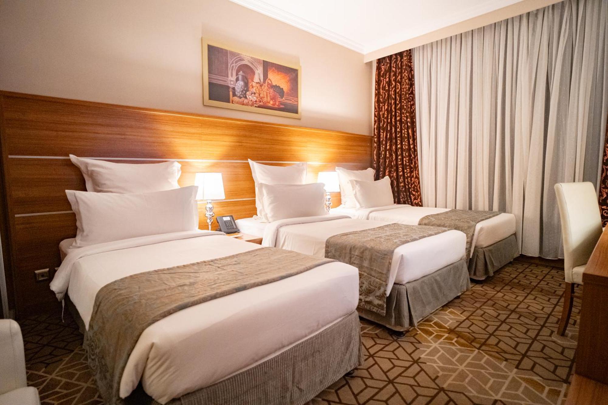 Golden Tulip Al Mektan Hotel Medina Eksteriør billede