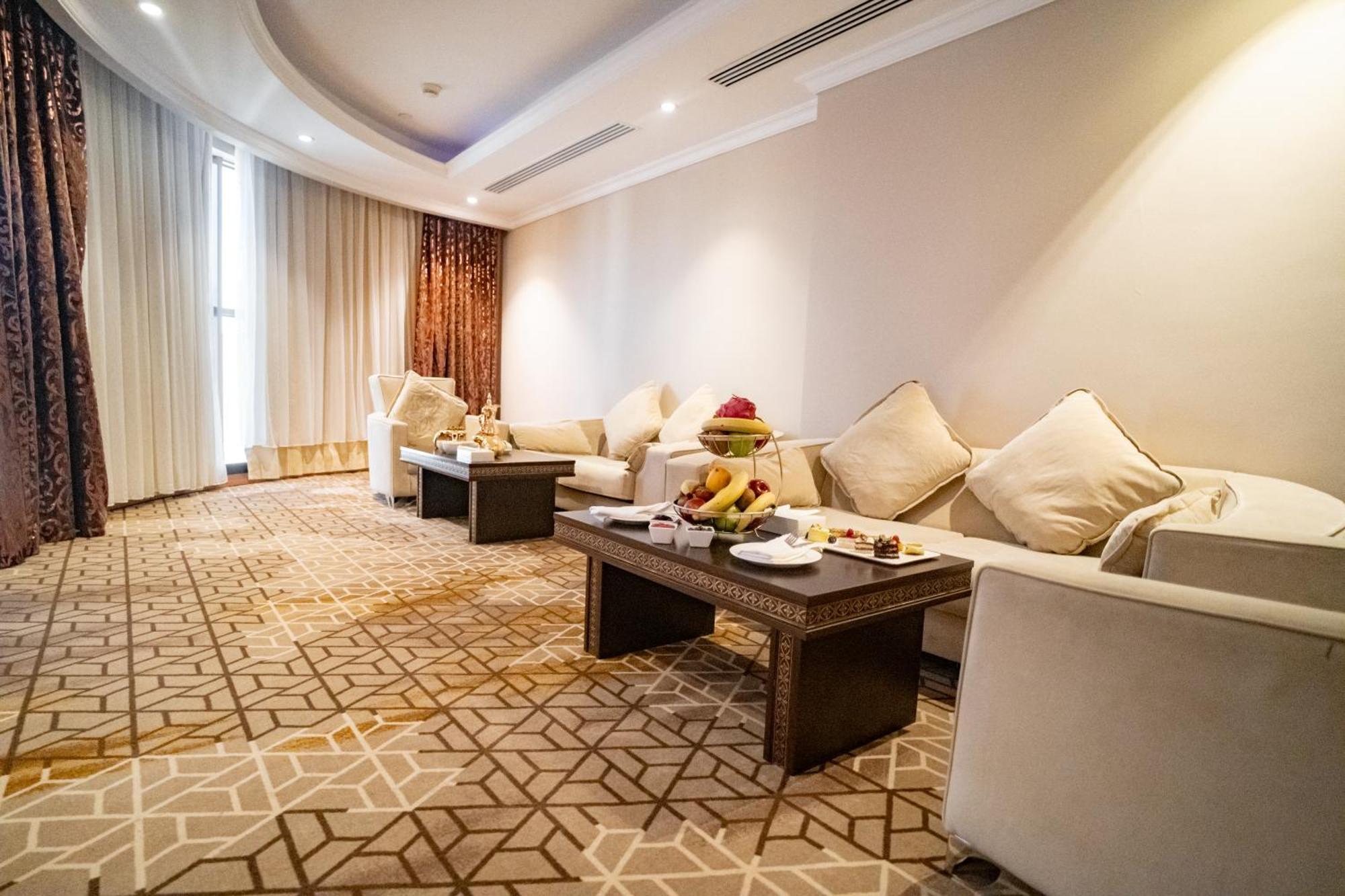 Golden Tulip Al Mektan Hotel Medina Eksteriør billede