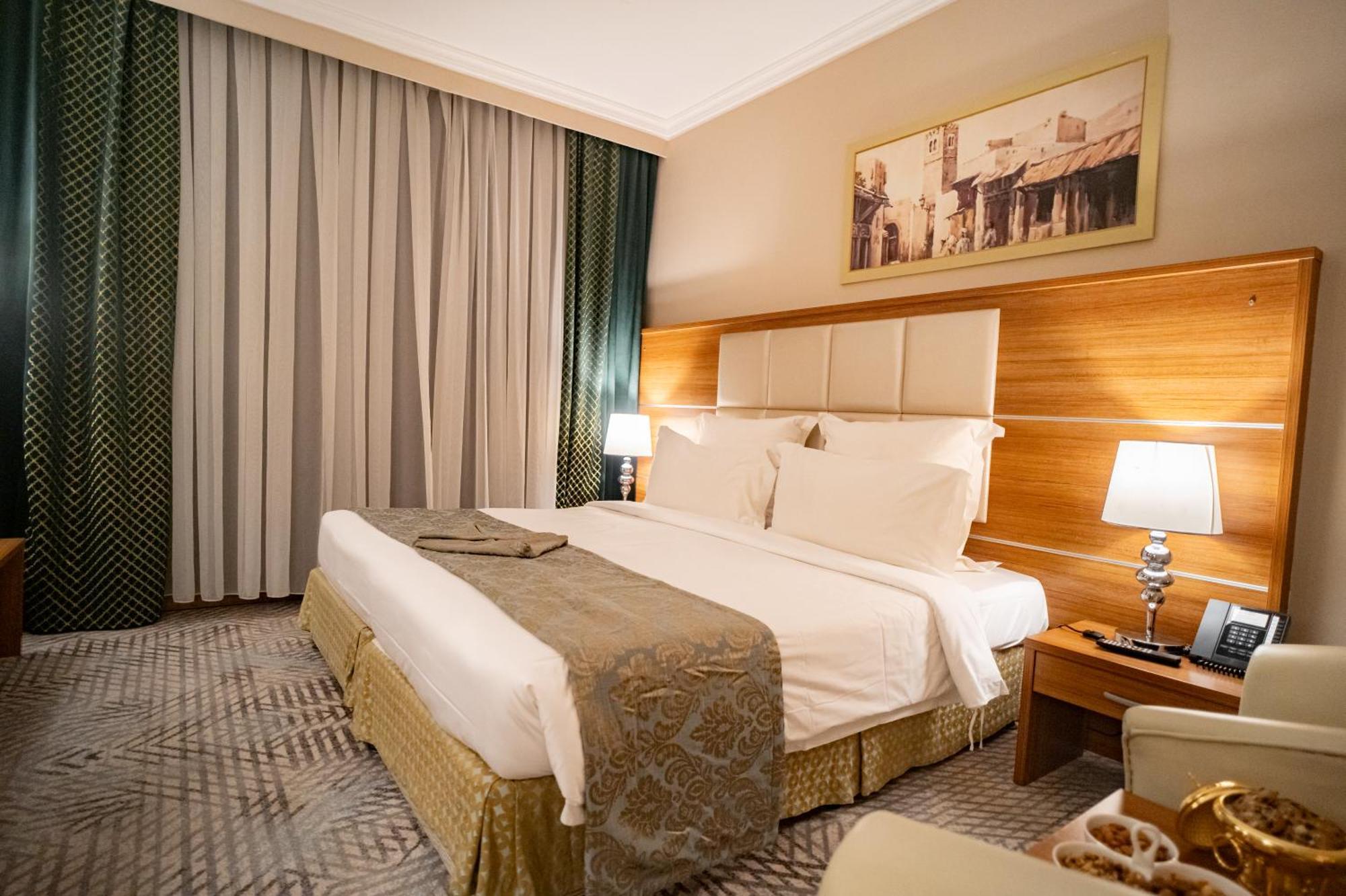 Golden Tulip Al Mektan Hotel Medina Eksteriør billede
