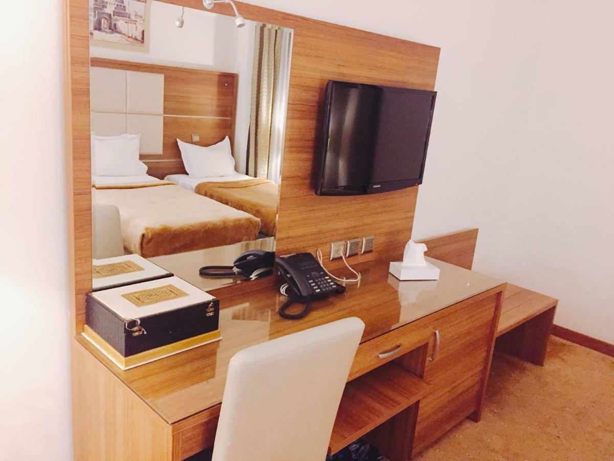 Golden Tulip Al Mektan Hotel Medina Eksteriør billede